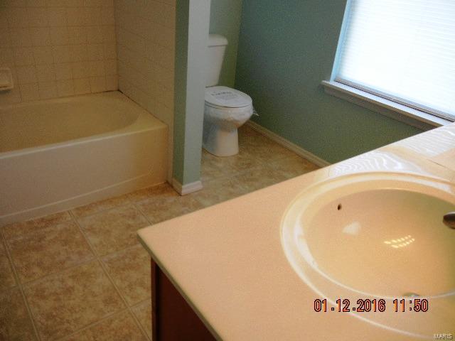 Estates At Behlmann Farms One The - Residential