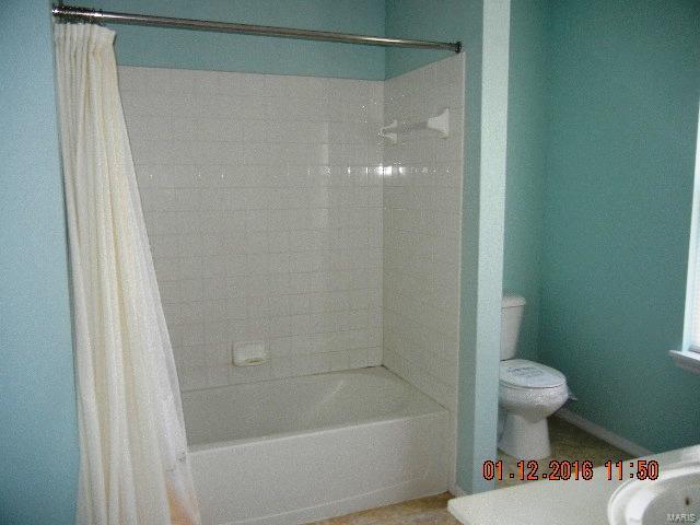 Estates At Behlmann Farms One The - Residential