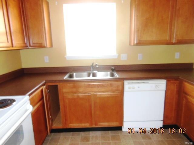 Estates At Behlmann Farms One The - Residential