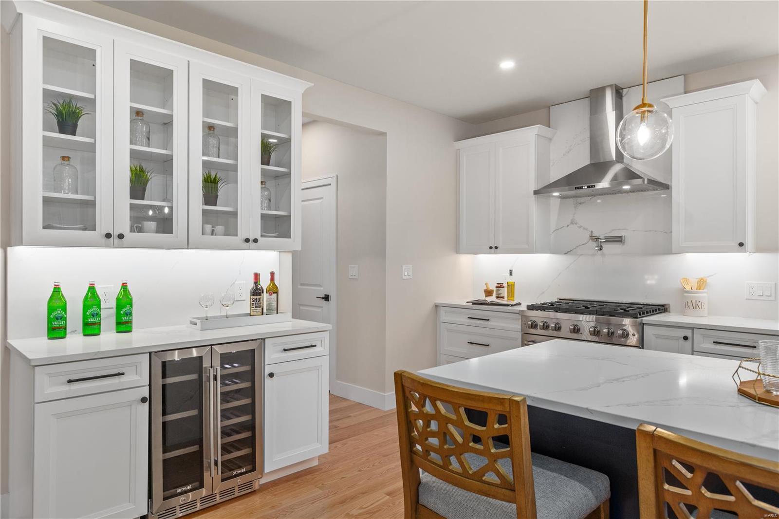 high School Place - Residential