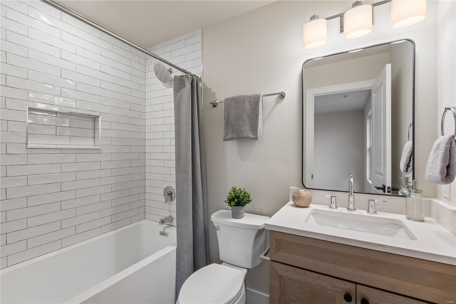 high School Place - Residential