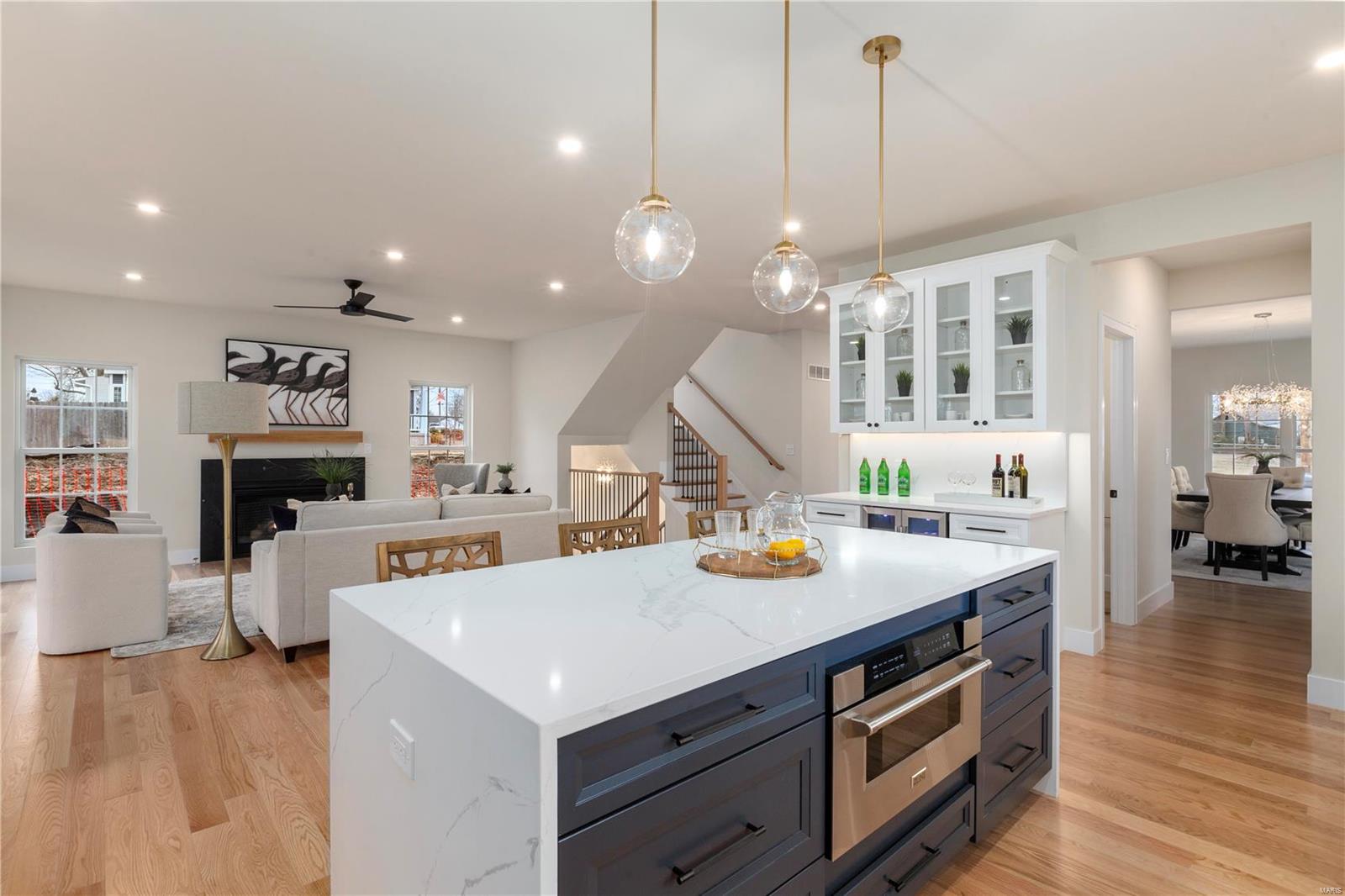 high School Place - Residential