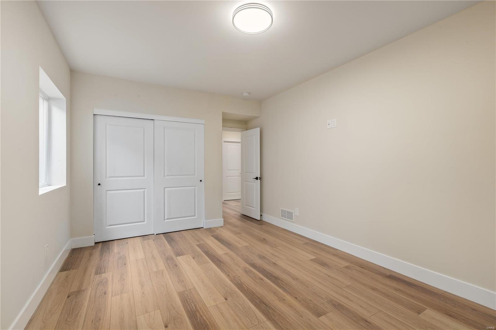 high School Place - Residential