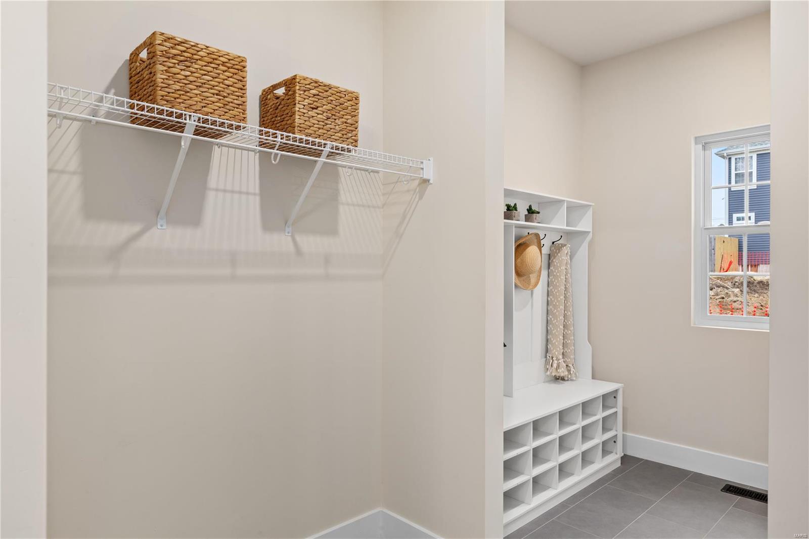 high School Place - Residential