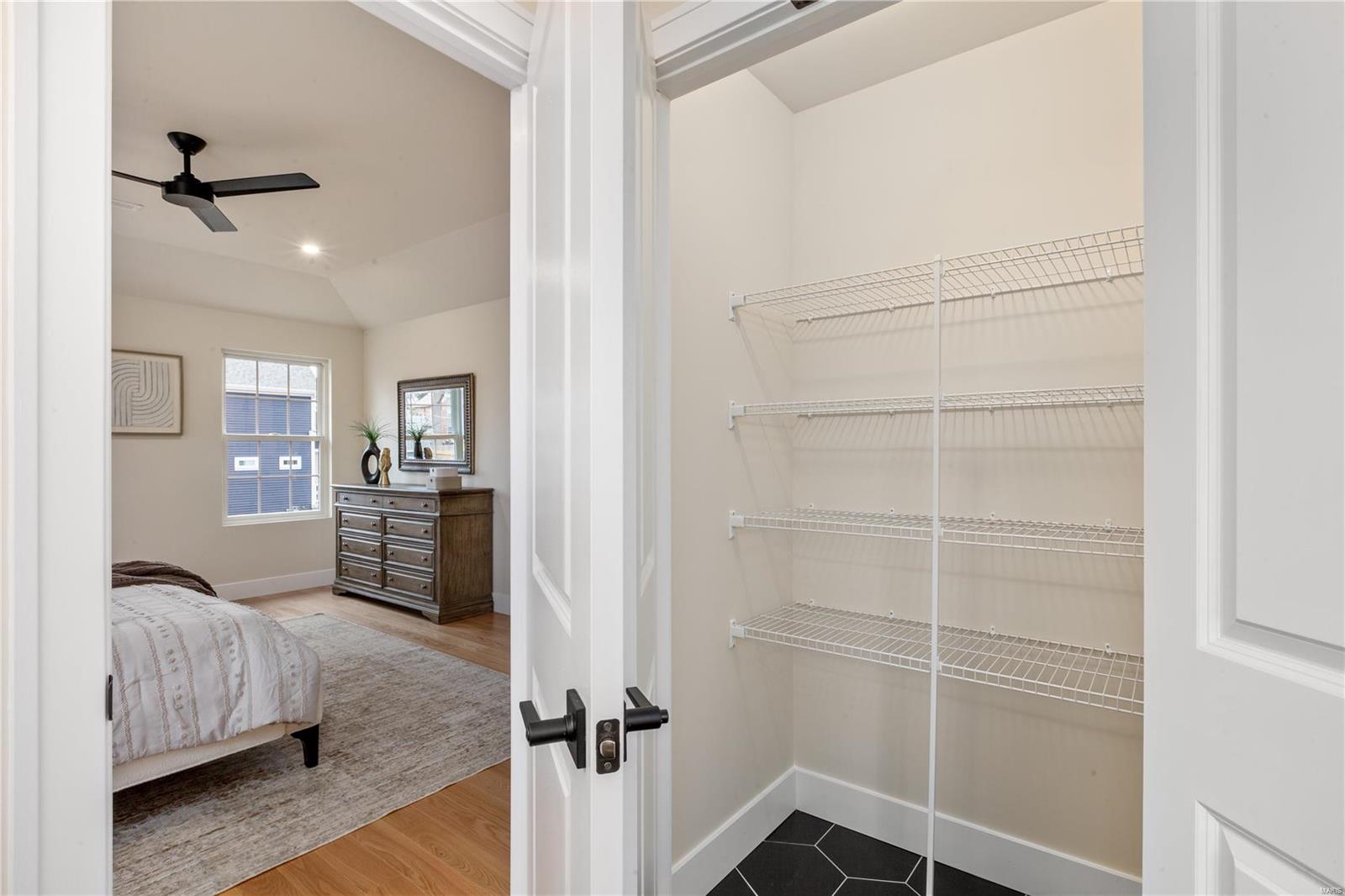 high School Place - Residential