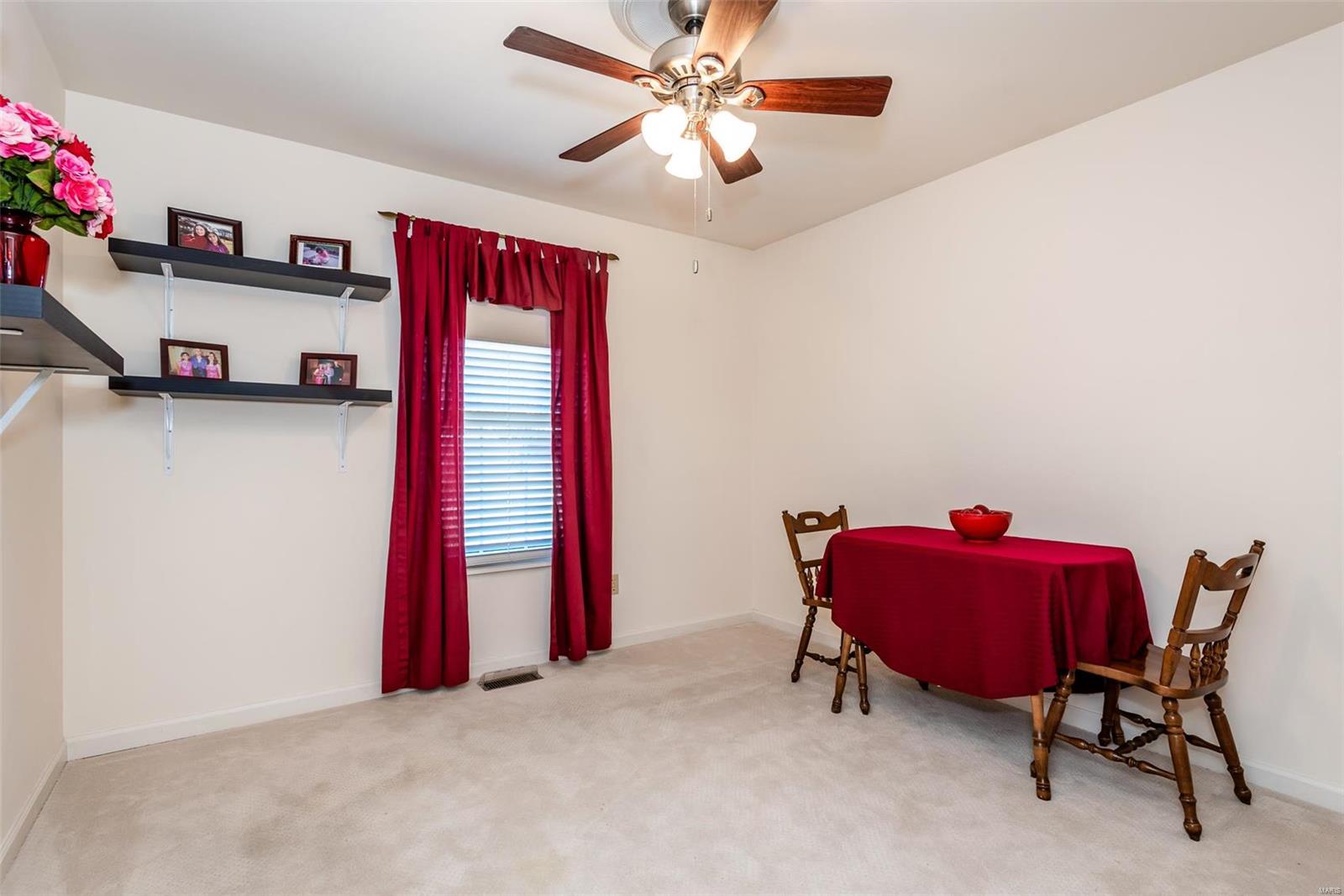 Silver Maple View - Residential