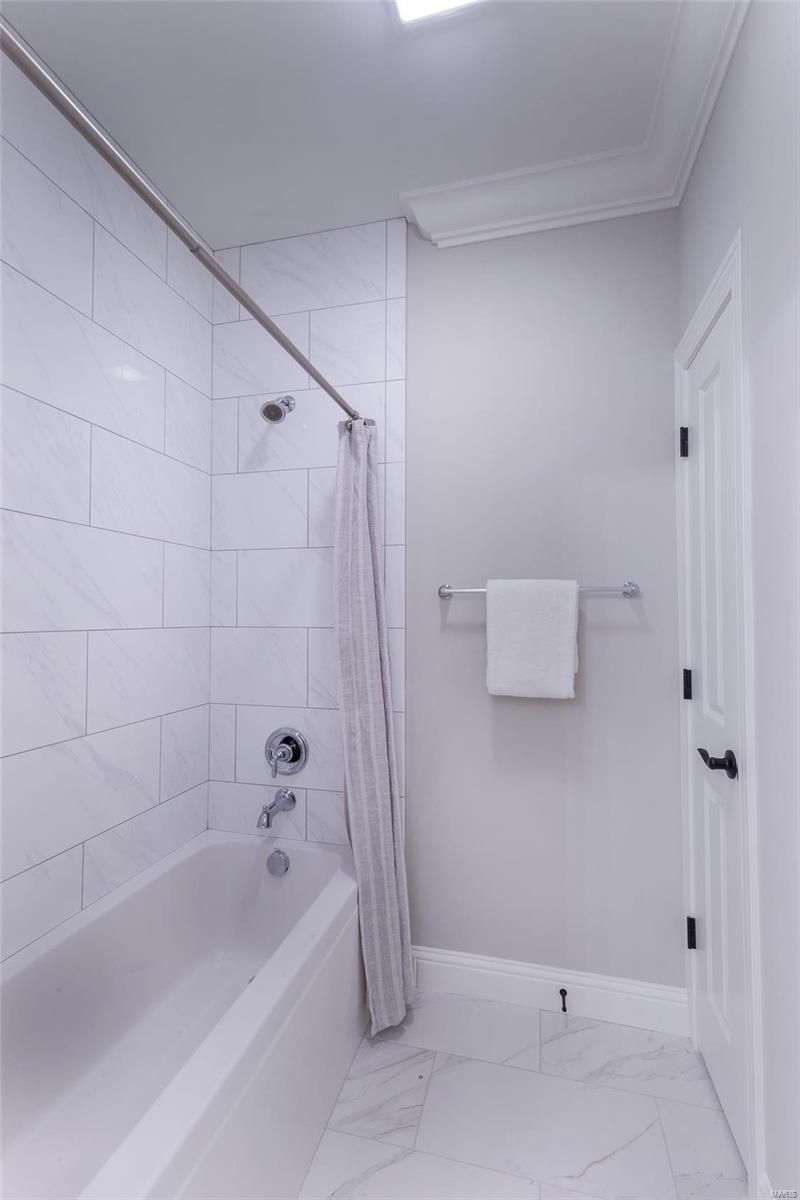 Des Peres Meadows - Residential