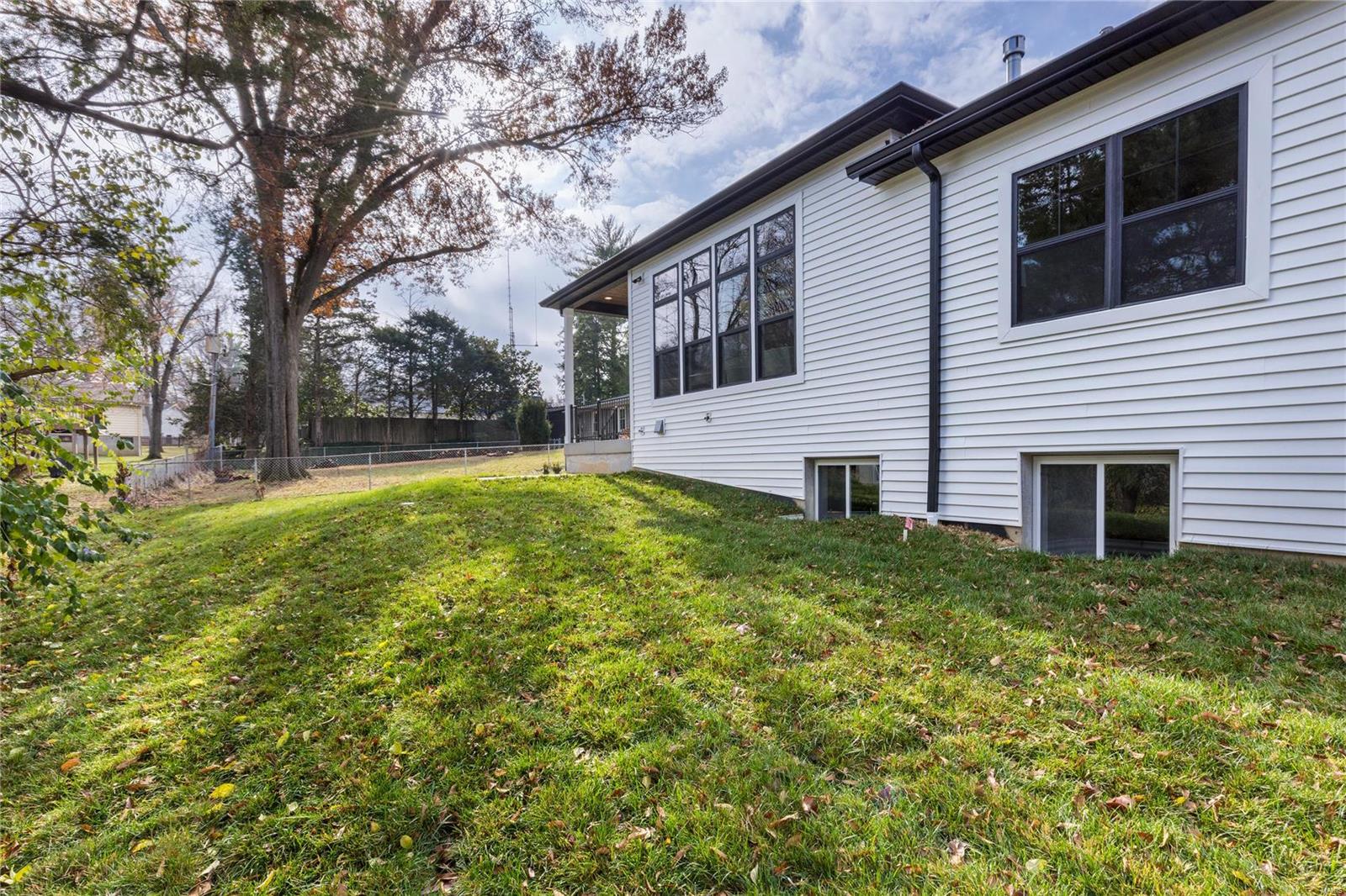 Des Peres Meadows - Residential