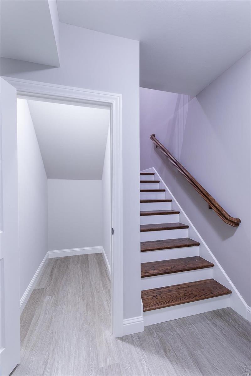 Des Peres Meadows - Residential