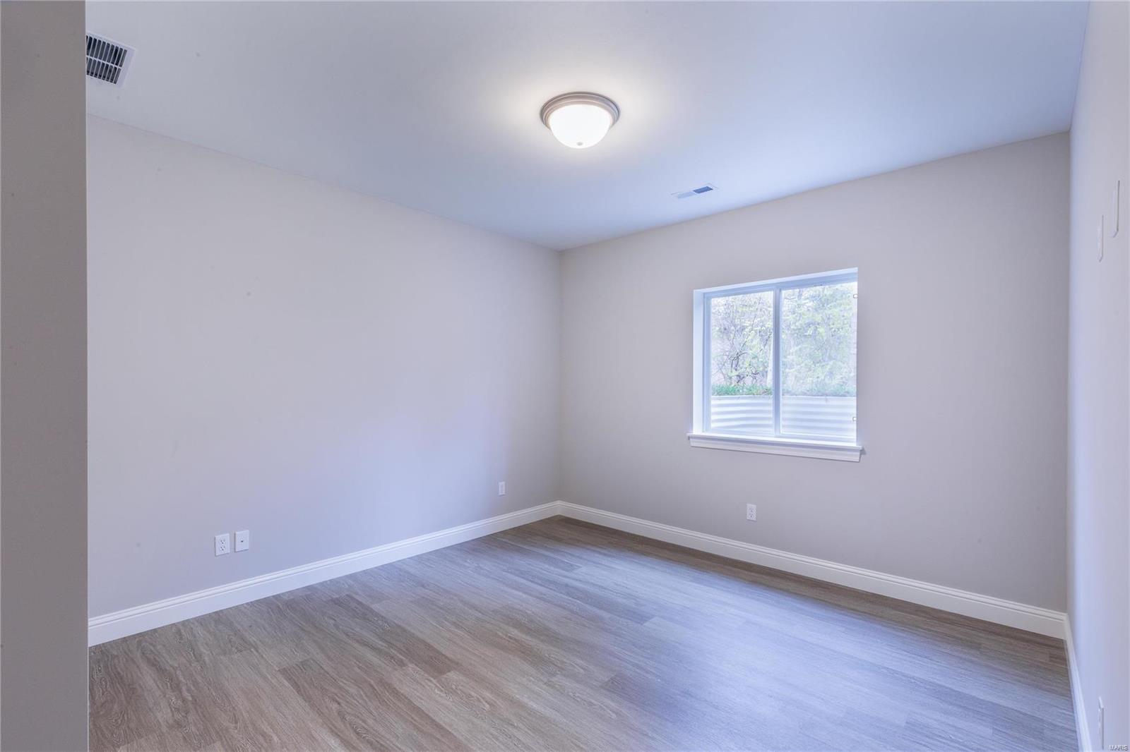 Des Peres Meadows - Residential