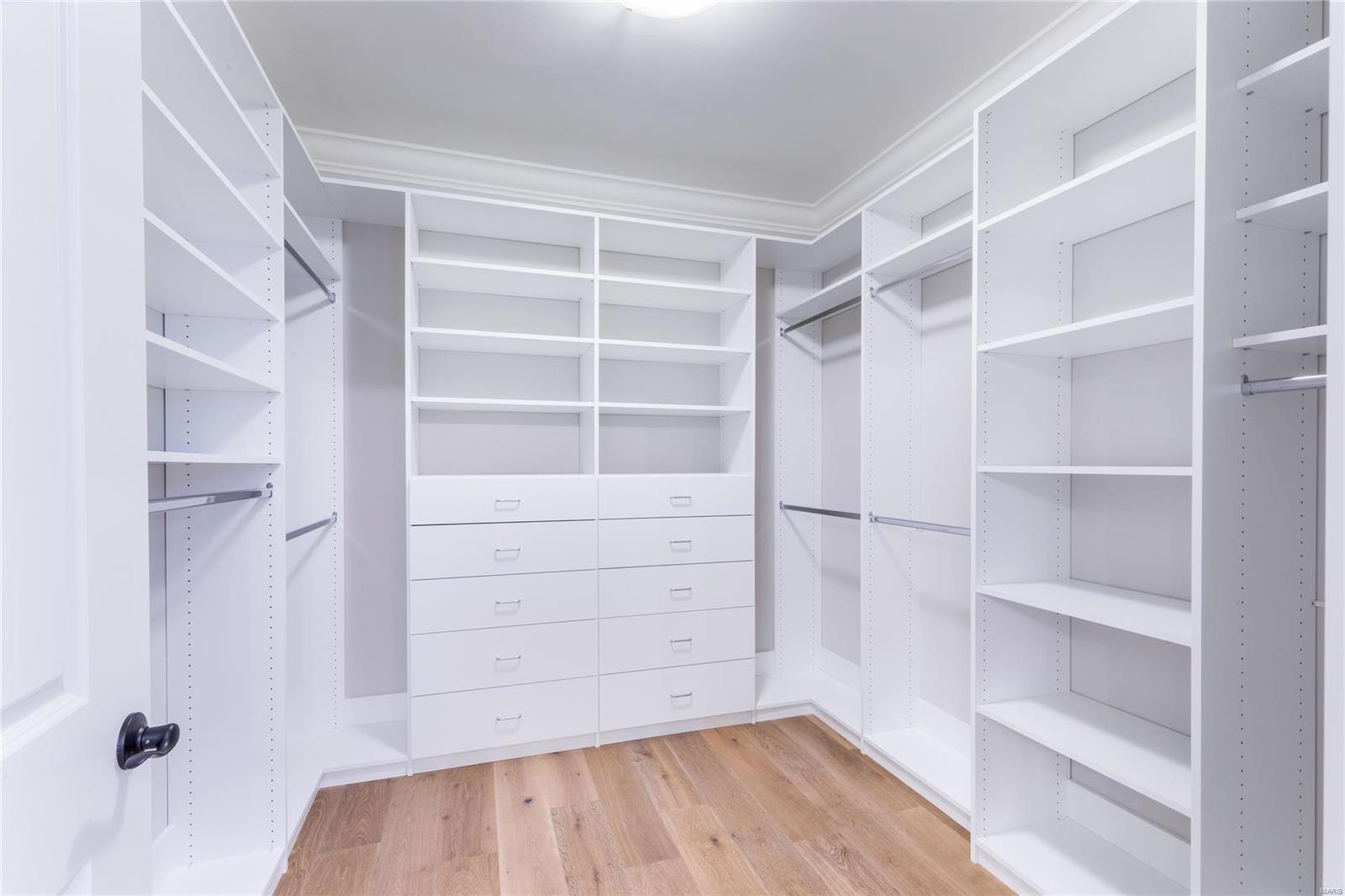 Des Peres Meadows - Residential