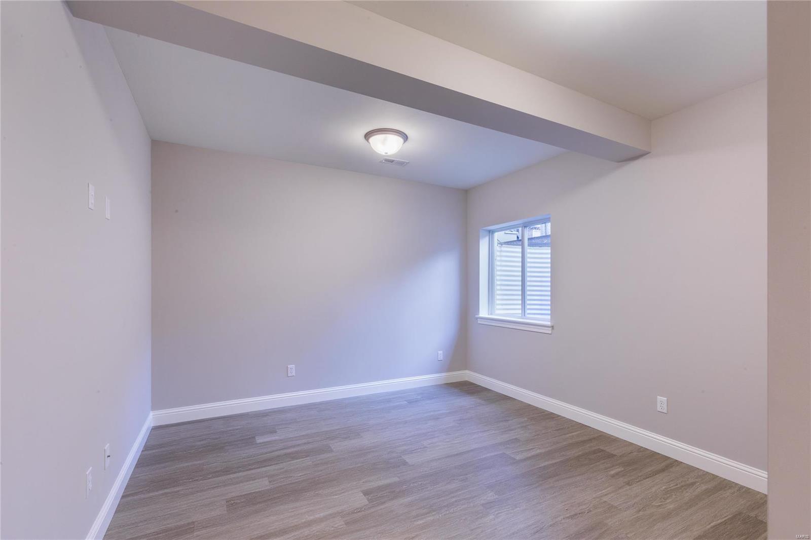 Des Peres Meadows - Residential