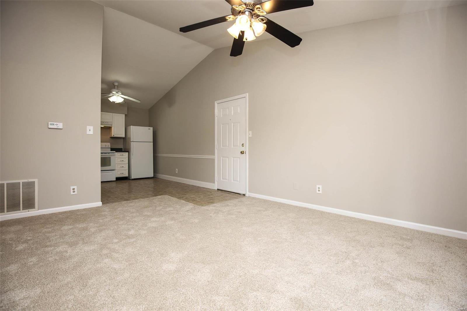 Victoria Crossing Condo Ph Two - Residential