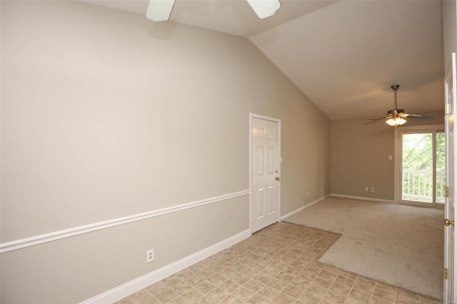 Victoria Crossing Condo Ph Two - Residential