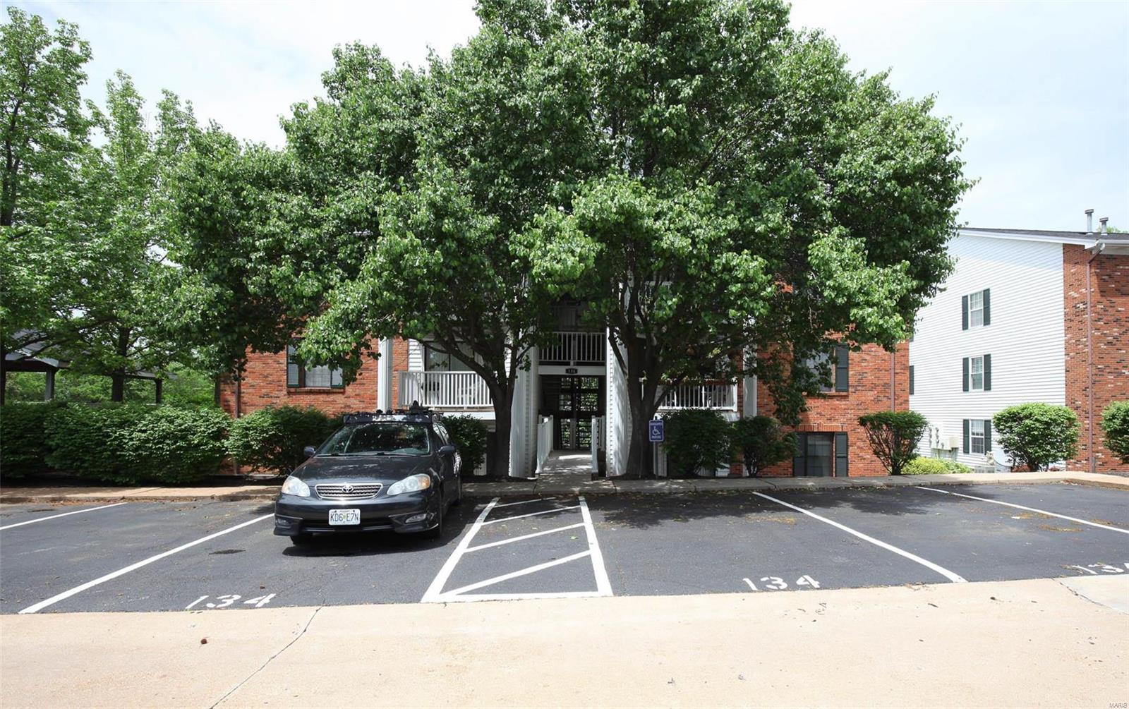 Victoria Crossing Condo Ph Two - Residential