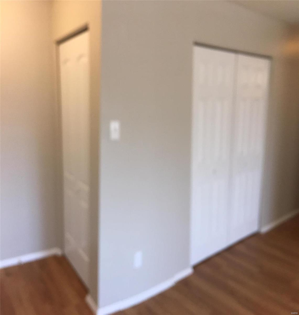 Hazelcrest III Condo - Residential