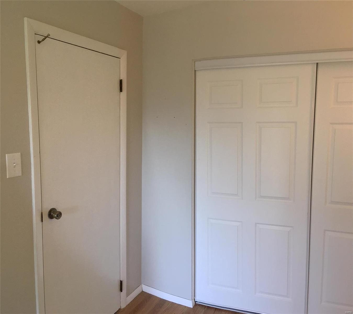 Hazelcrest III Condo - Residential