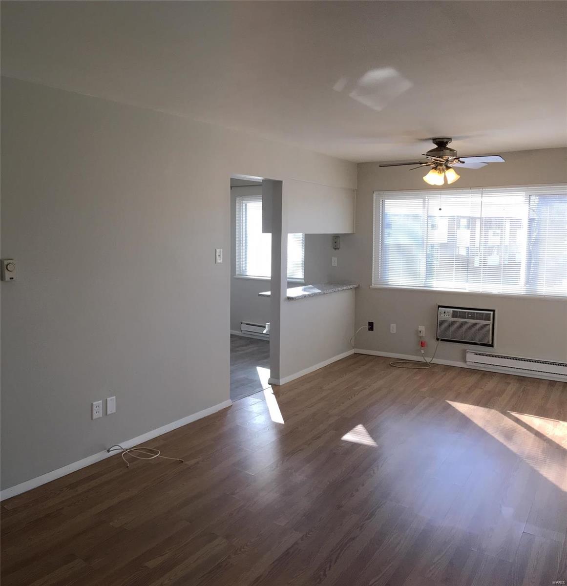 Hazelcrest III Condo - Residential
