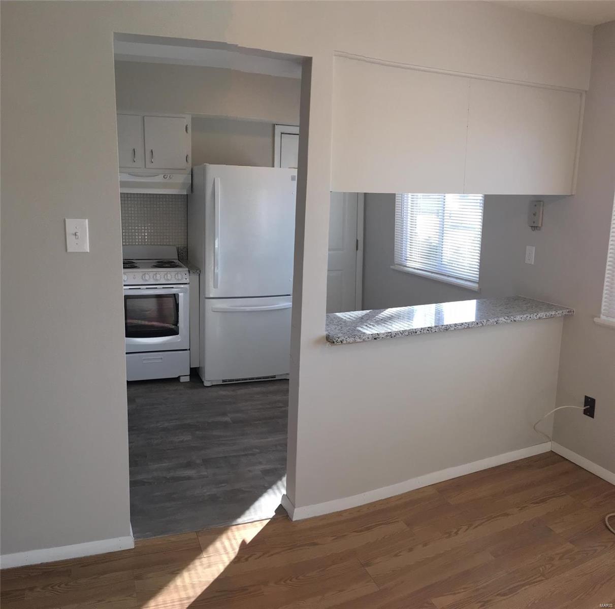 Hazelcrest III Condo - Residential