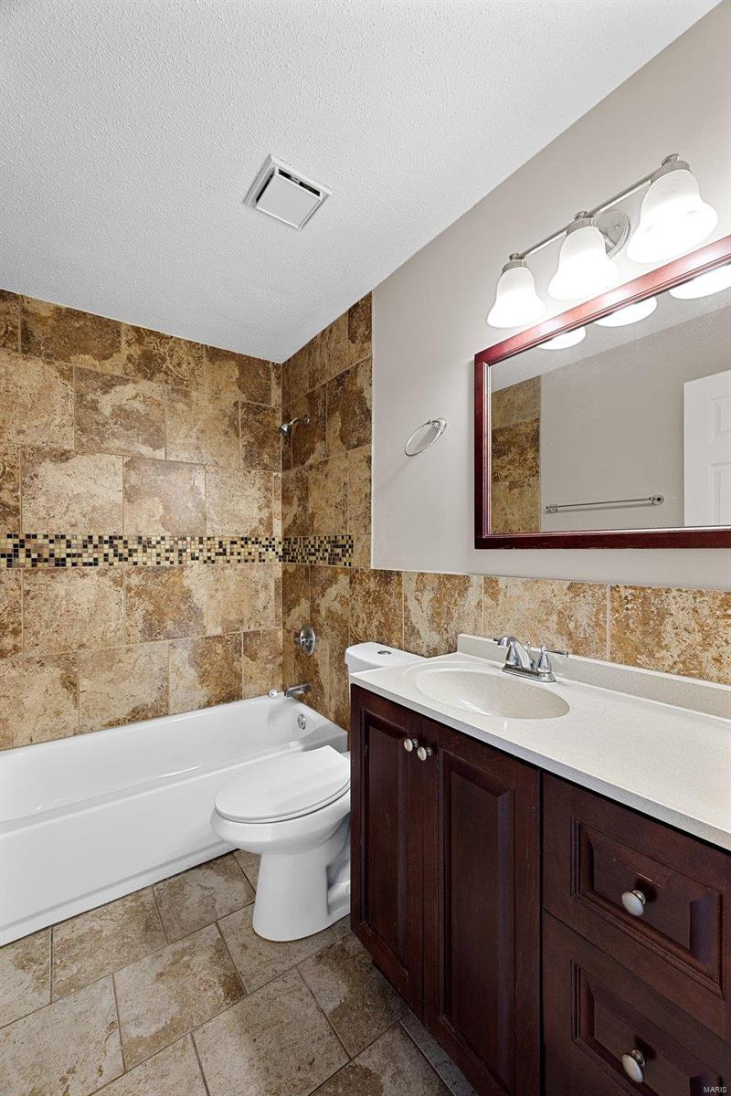 Summergate Garden Condos - Residential