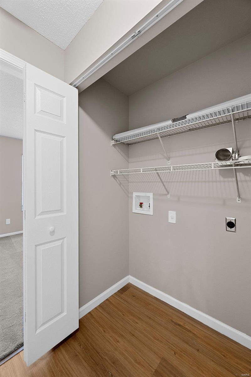 Summergate Garden Condos - Residential