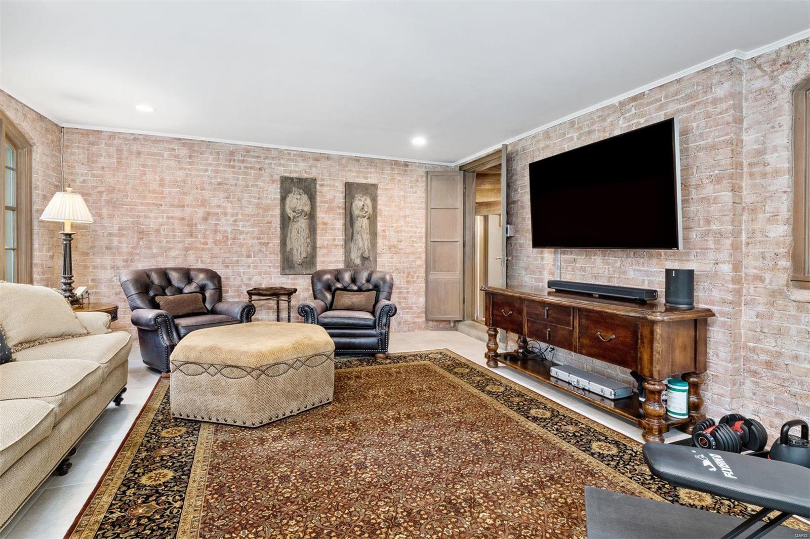 Oakleigh - Residential