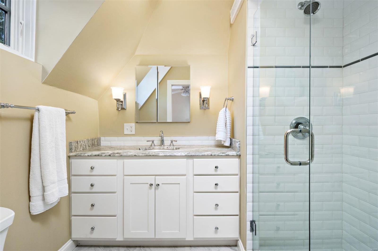 Oakleigh - Residential