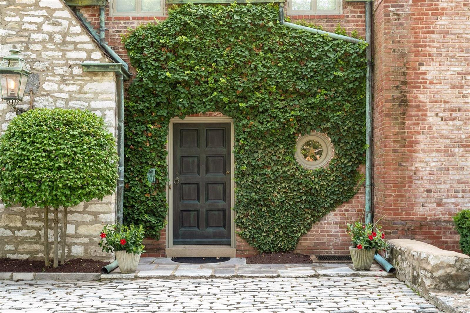 Oakleigh - Residential