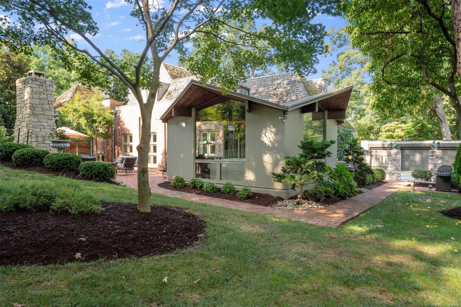 Oakleigh - Residential