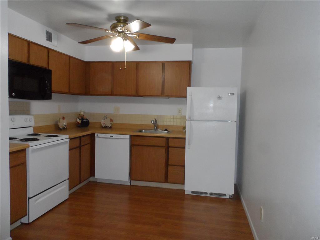Fern Ridge Condo 3 - Residential Lease