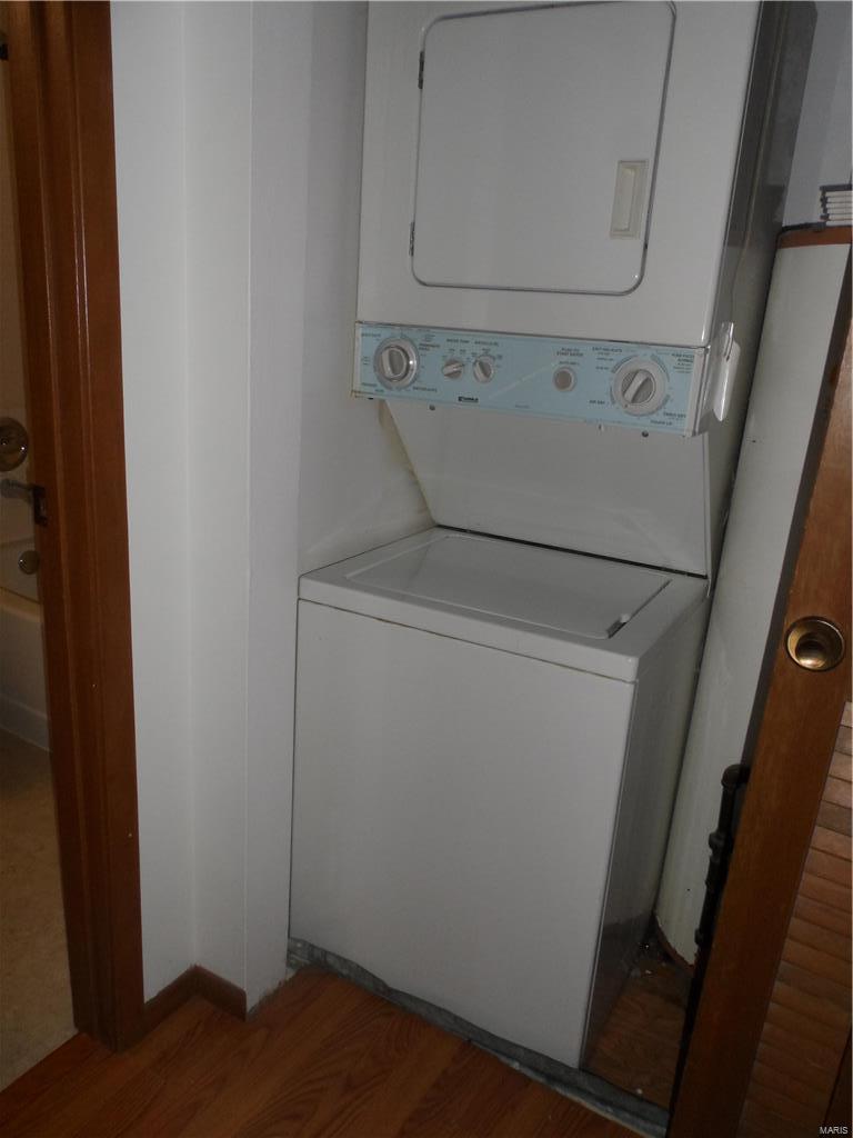 Fern Ridge Condo 3 - Residential Lease