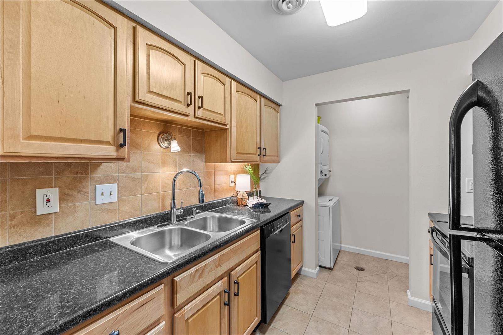 Spring Glen Condo - Residential