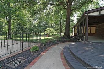 White Oaks - Residential