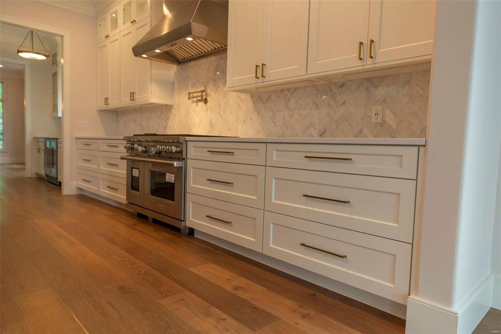 Hill N Dale - Residential