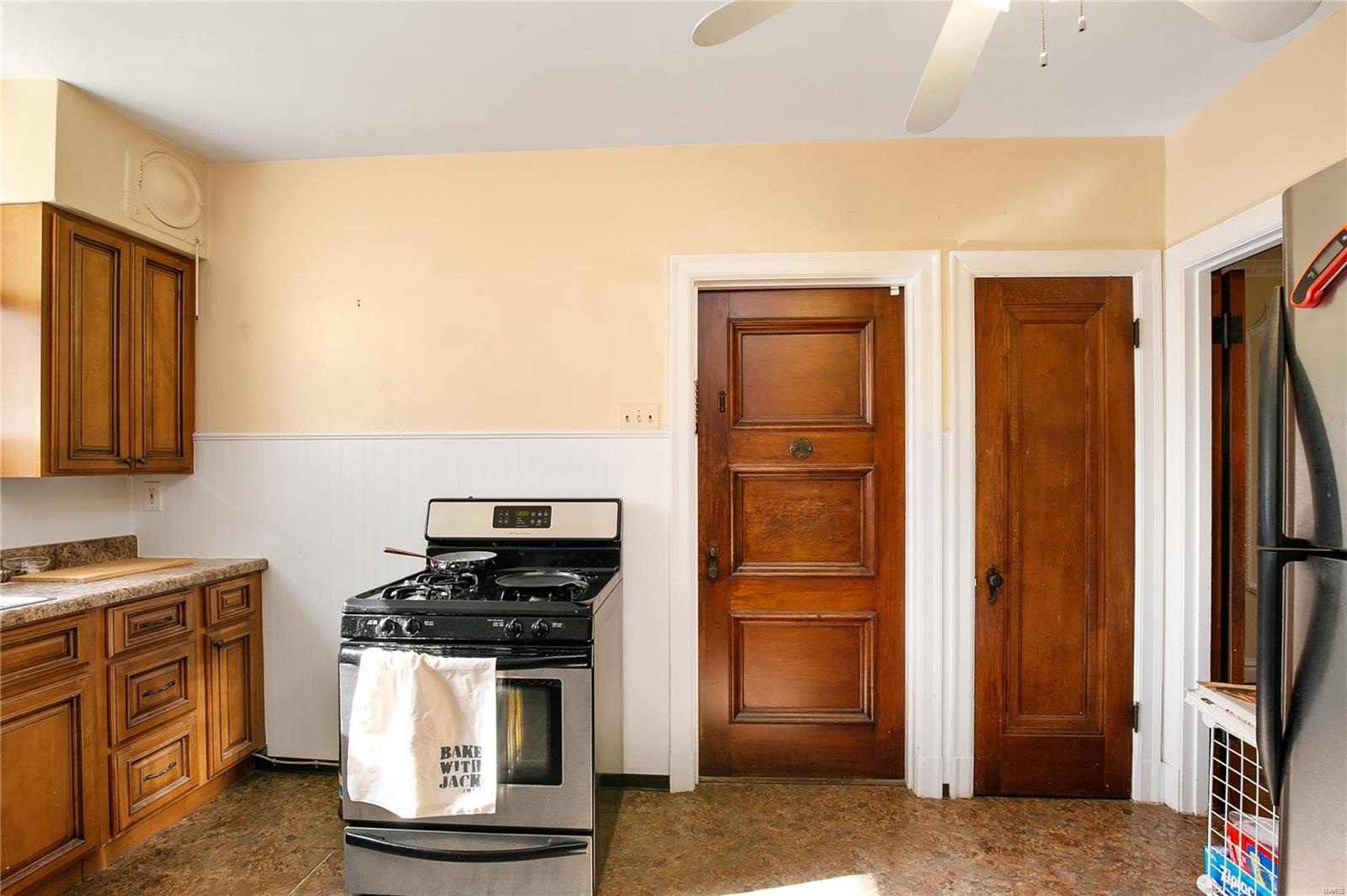 West Delmar 2 - Residential Income