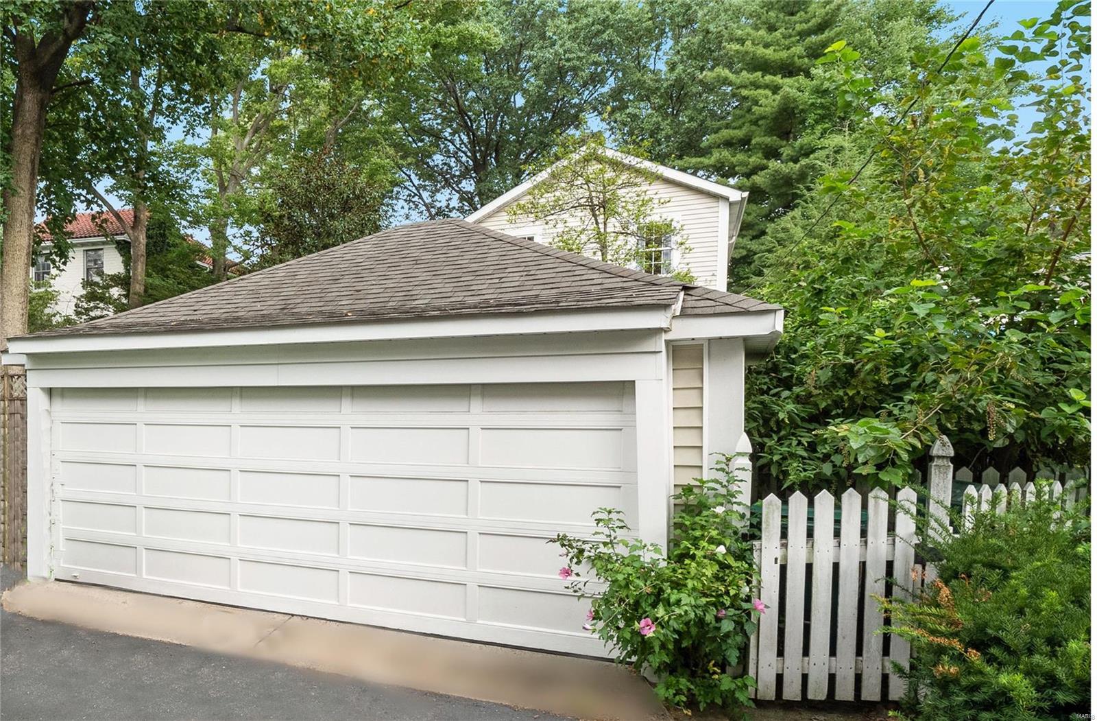 Helfenstein Park - Residential