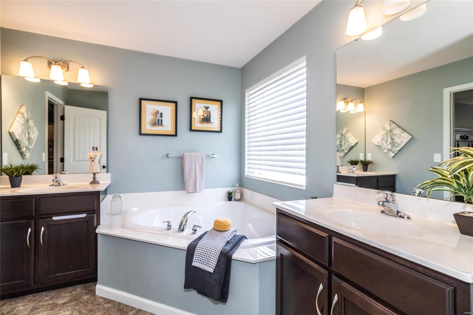 Amberleigh Woods - Residential