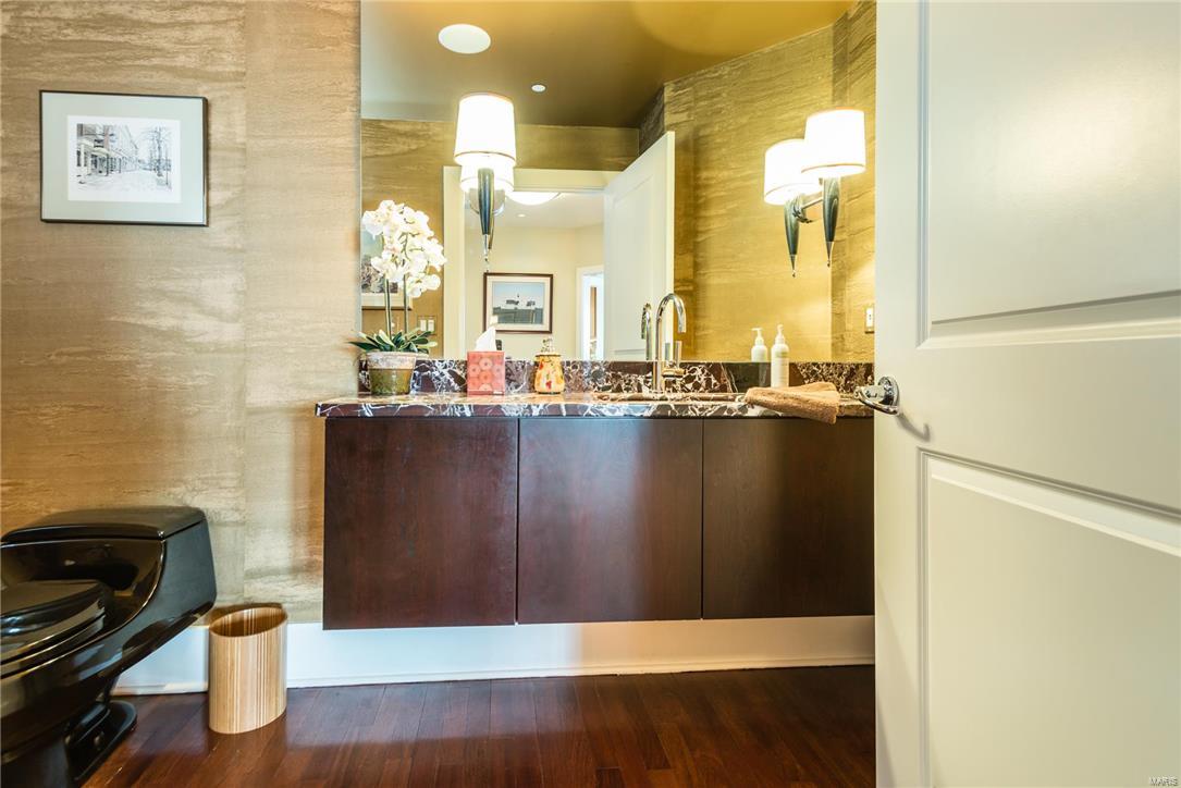 Plaza in Clayton - Residential