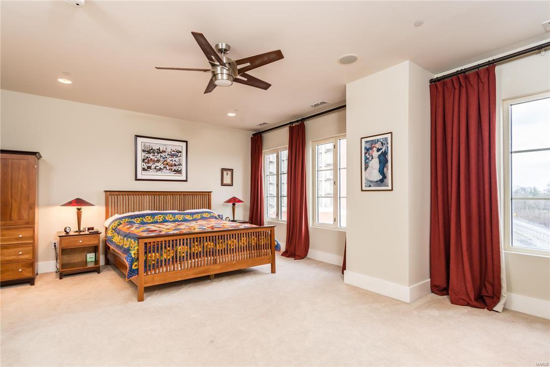 Plaza in Clayton - Residential