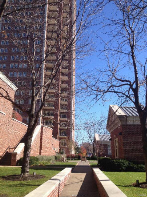 Plaza in Clayton - Residential