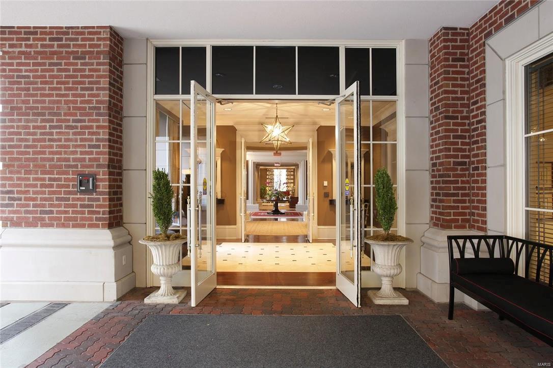 Plaza in Clayton - Residential