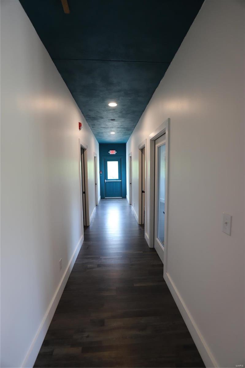 n/a - Commercial Sale