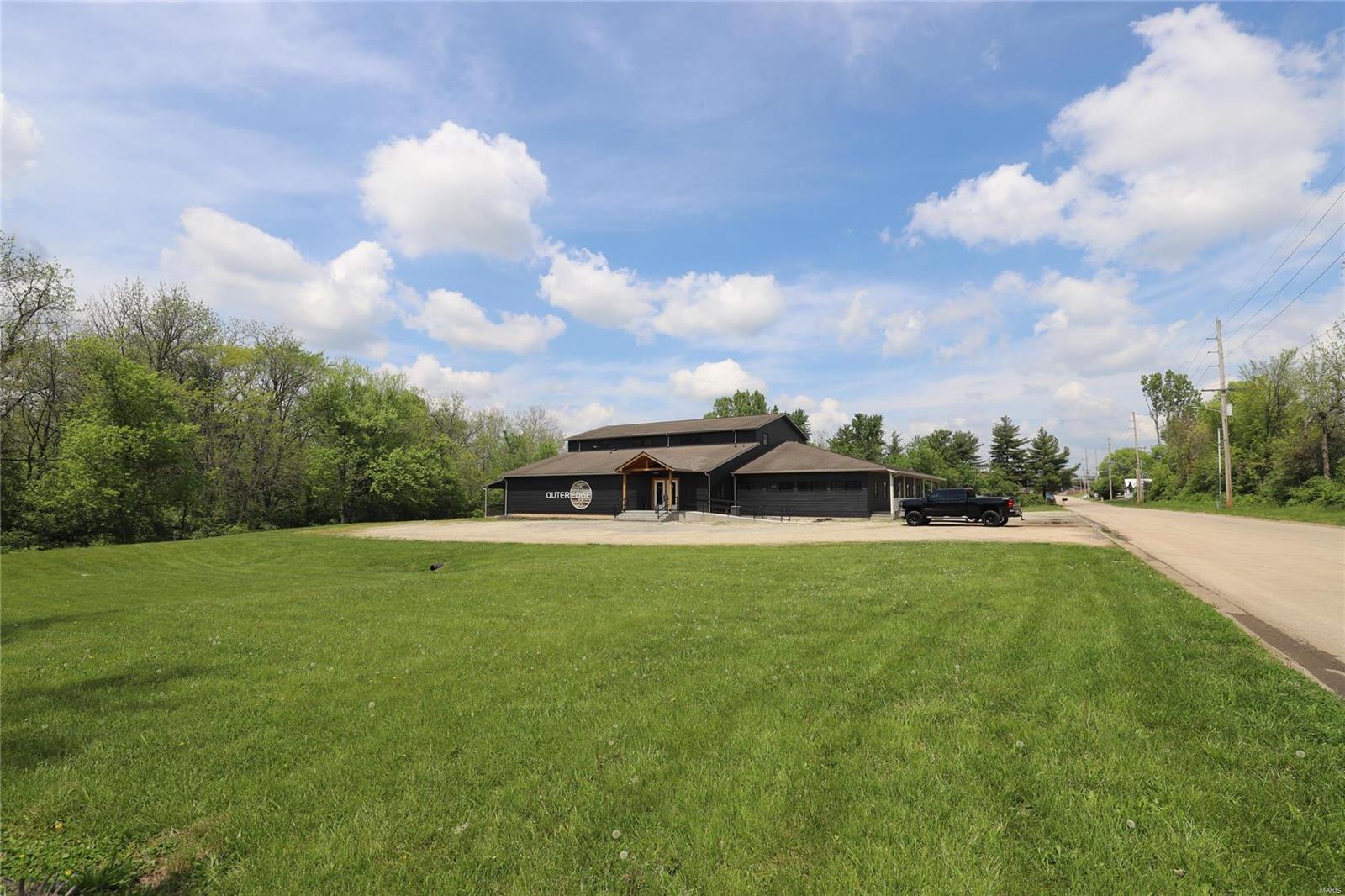 n/a - Commercial Sale