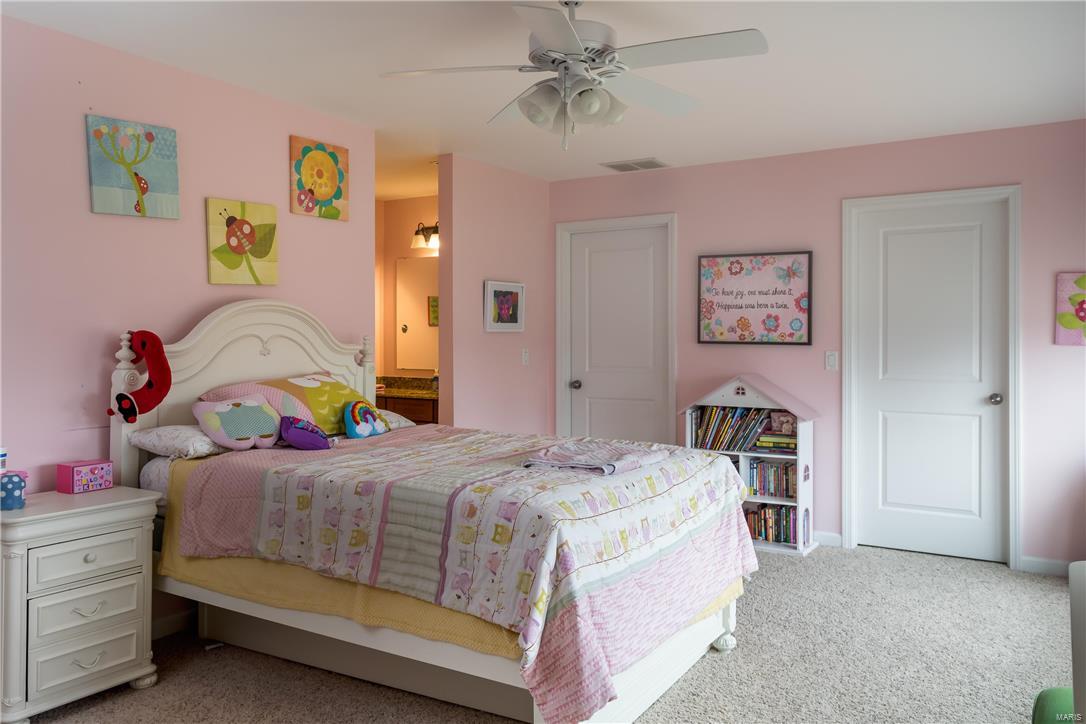 Ladue Meadows 2 - Residential