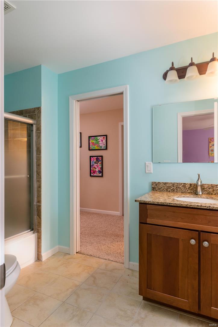 Ladue Meadows 2 - Residential