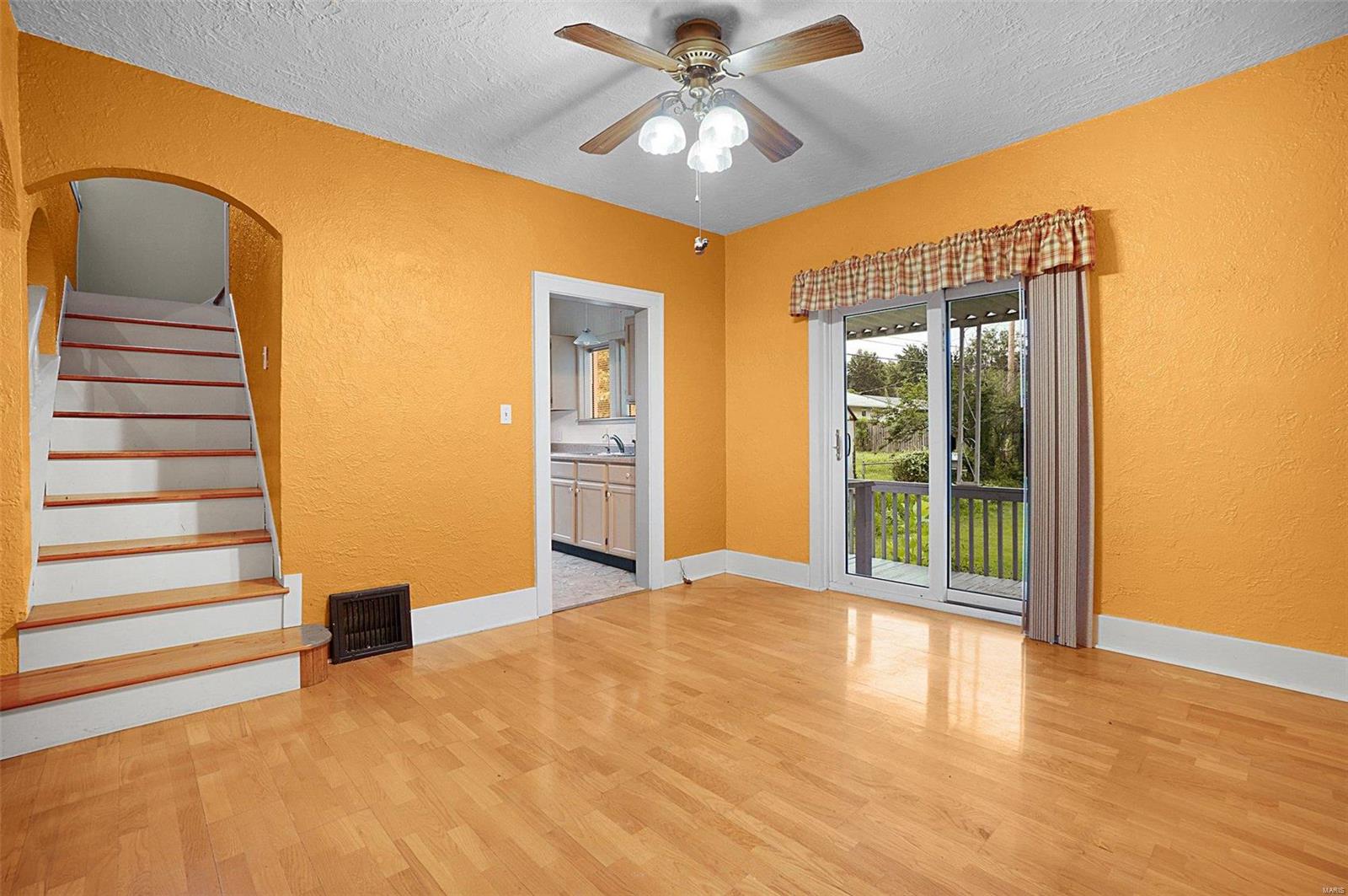 Elsmoor Place - Residential