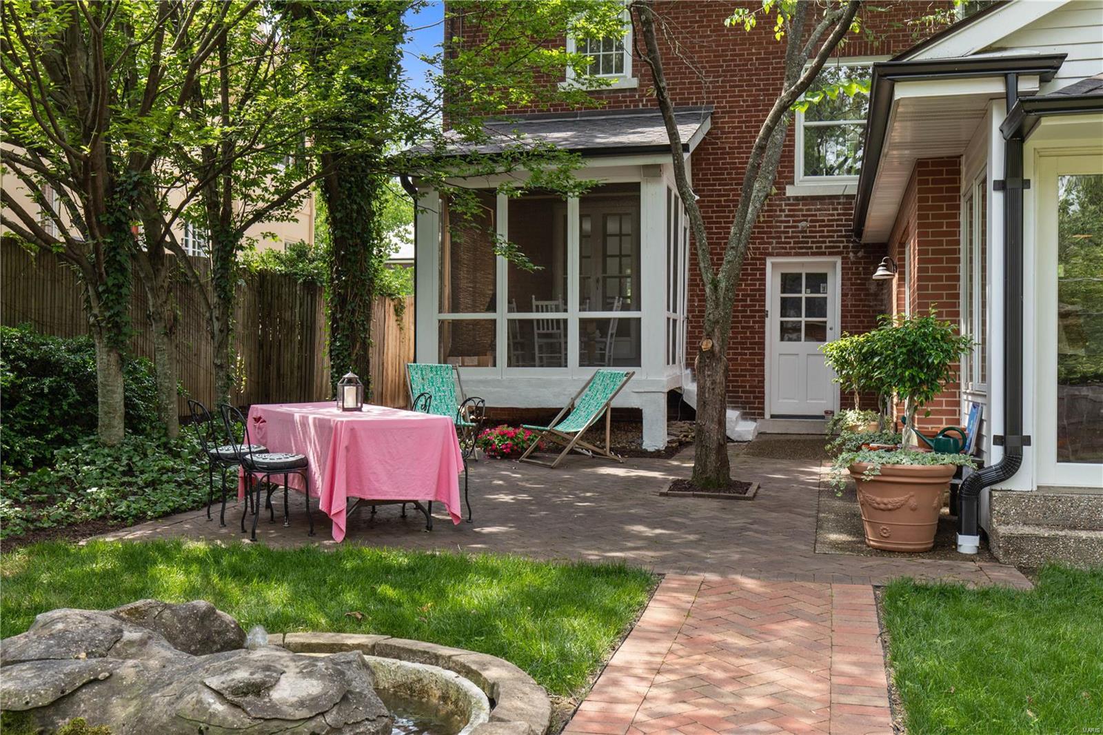 Hillcrest - Residential