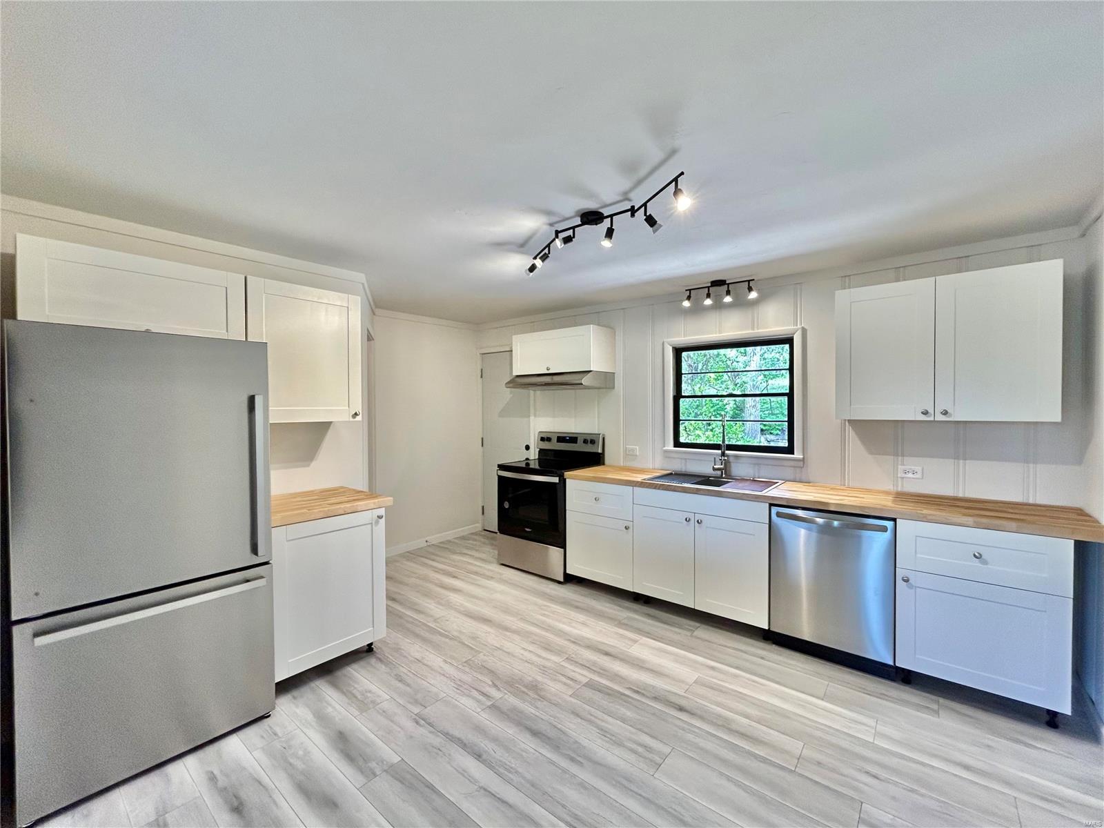 Murry Add - Residential
