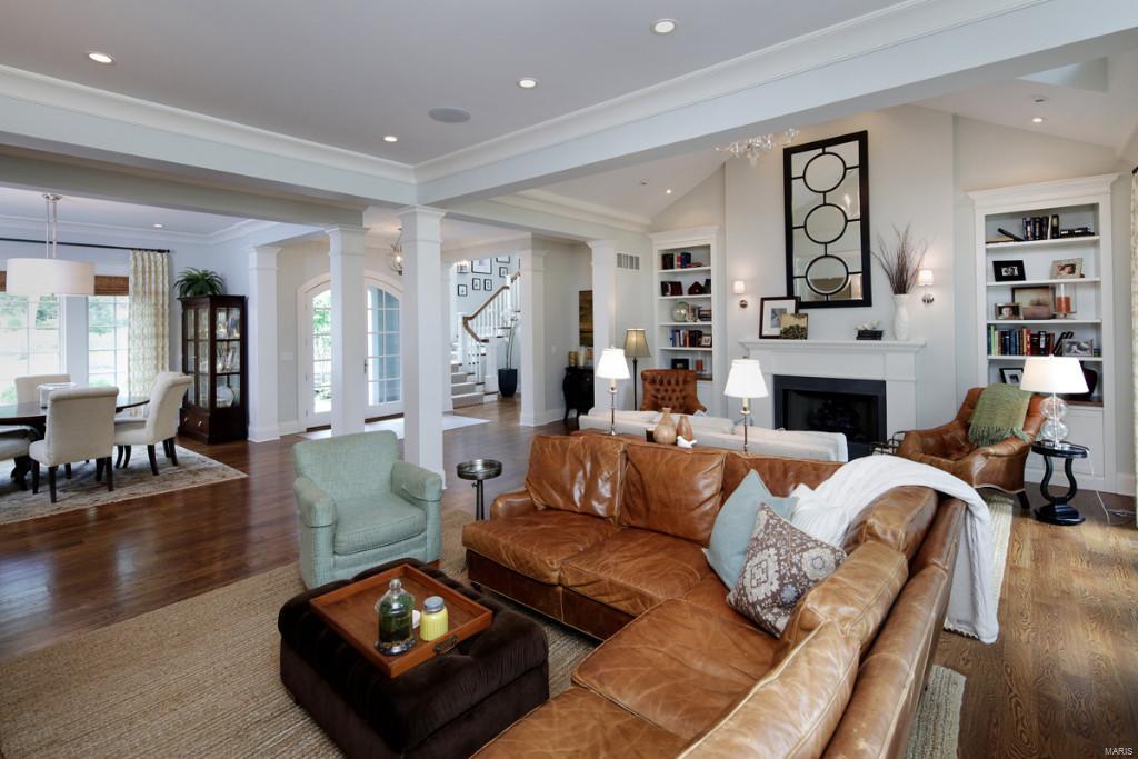 Mcdonald Tr Pt 2 Lts 31 & 32 & Sarpy - Residential