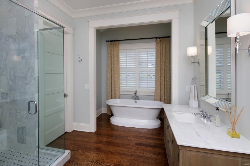 Mcdonald Tr Pt 2 Lts 31 & 32 & Sarpy - Residential